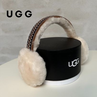 UGG